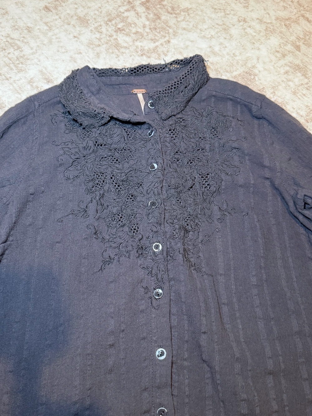 Free People Black Lace Detail Button-Up Top Women’s Small - Picture 6 of 11